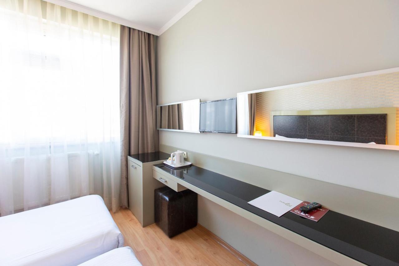 โฮเต็ลลิโน Hotel อิสตันบูล ภายนอก รูปภาพ